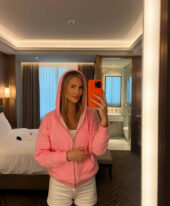 Camila +971559299013